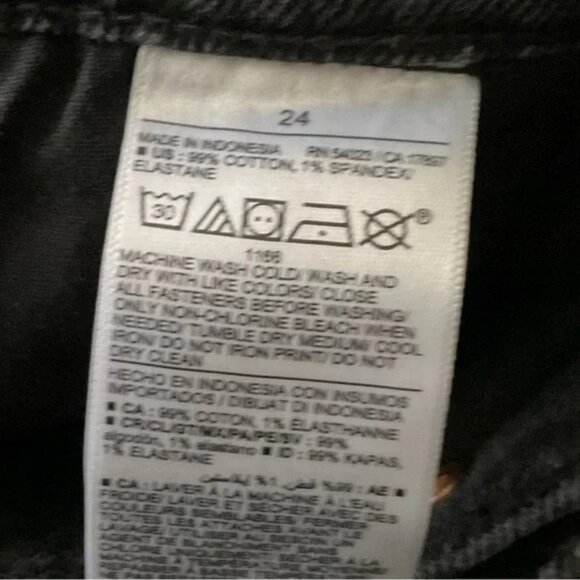 Old Navy Size 24 Shorts Black HIGH RISE SKY HI A-LINE CUT OFF Button Fly NWT - Picture 5 of 7